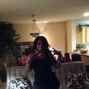 Meet your Posher, Latonya